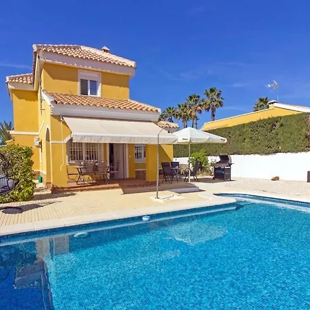Sr105 4 Bed Family With Private Pool