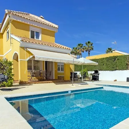 Sr105 4 Bed Family With Private Pool